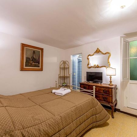 Апартаменты Casa Savonarola Charme Флоренция Экстерьер фото